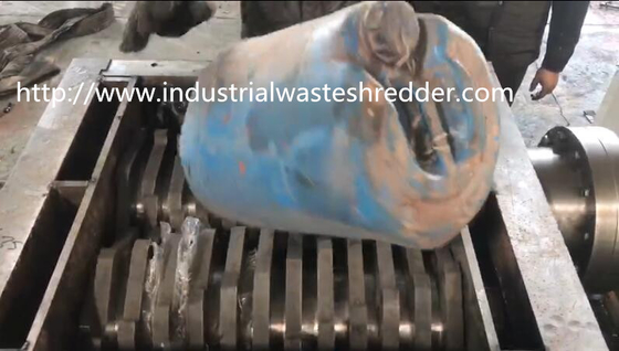 سعر جيد عالية القوة الثقيلة التقطيع البلاستيك ، HDPE البلاستيك الخردة التقطيع الانترنت