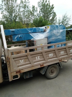 سعر جيد بو رغوة سحق آلة تقطيع النفايات الصناعية 100 - 200kg / H الإخراج الانترنت